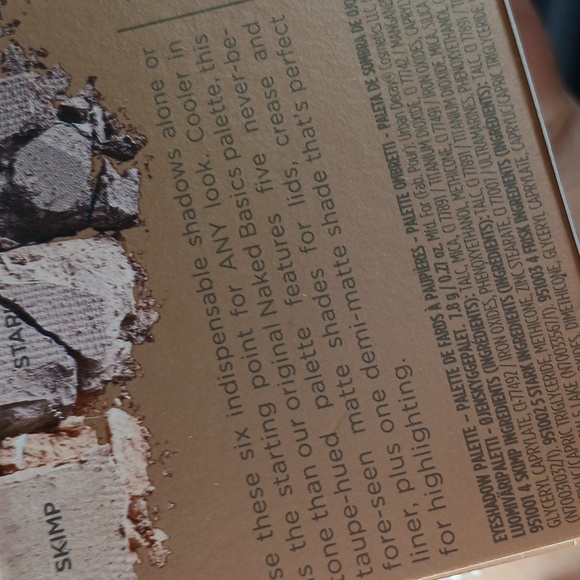 3/$30 NIB Urban Decay Naked Basics Mini Eyeshadow Palette - Picture 5 of 5